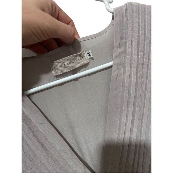 Elegant Gray Sleeveless Dress - Picture 7 of 12